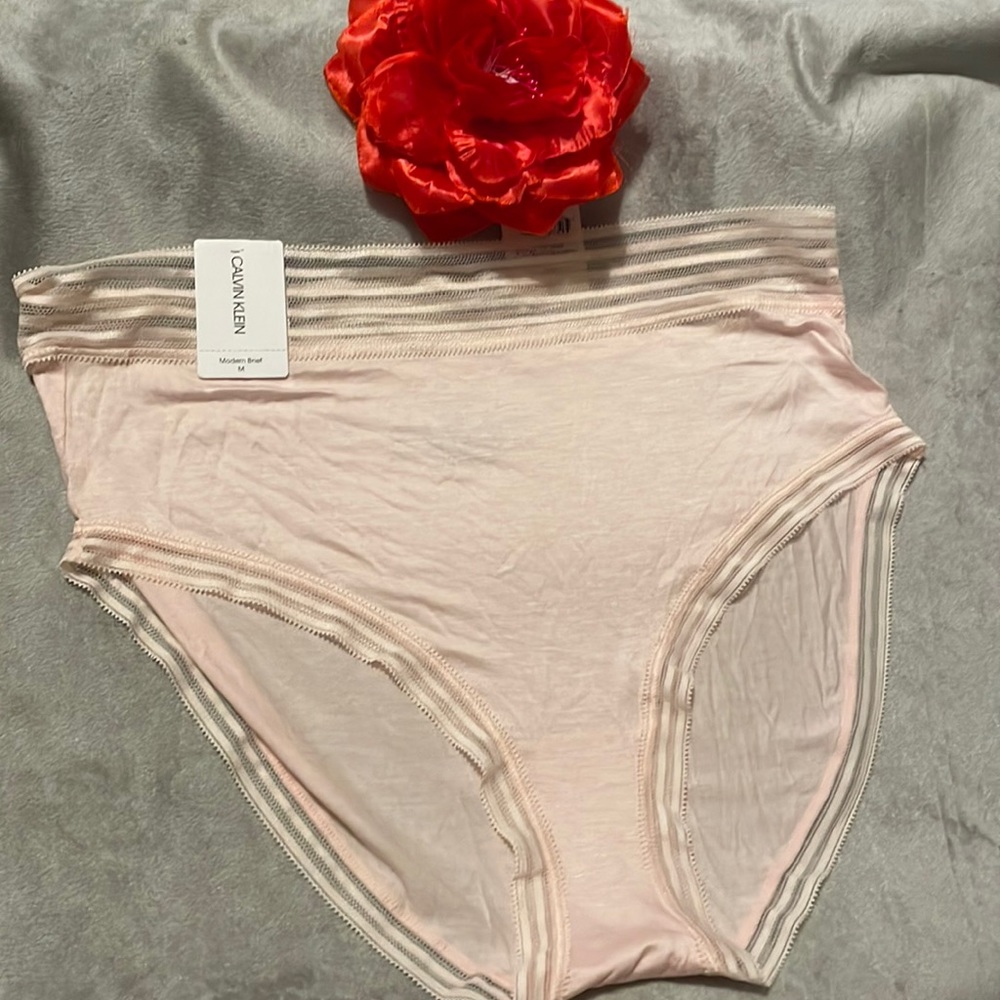Calvin Klein Women's Ultra-Soft Modal Modern Underwear Size - M, XS